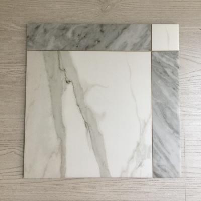 GRACE EFECTO MÁRMOL BLANCO Y GRIS 44x44cm